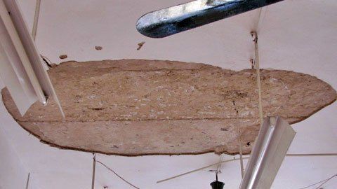 Những tai nạn nguy hiểm tại trường học năm 2011